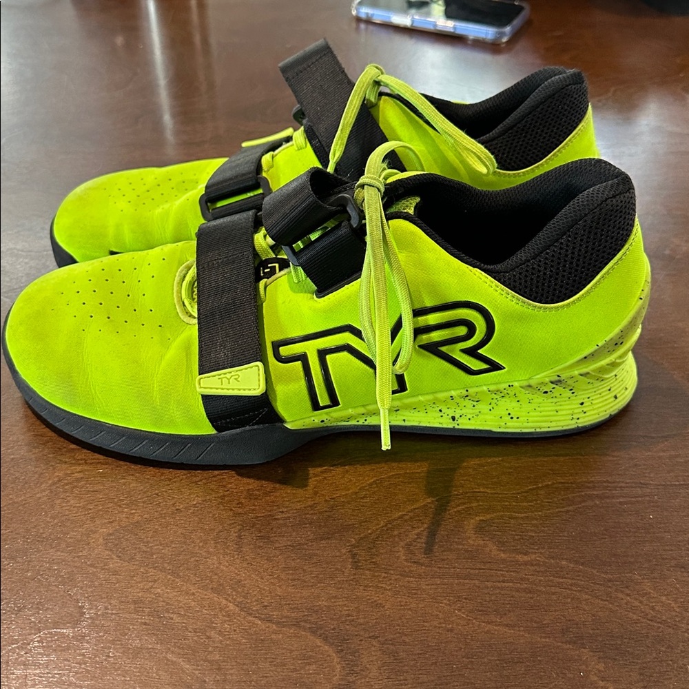 TYR L-1 Lifters in Attack Yellow, good condition with minimal wear.